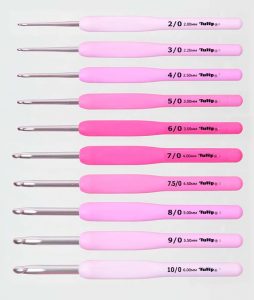 Tulip Etimo Crochet Hooks Complete Buying Guide & Reviews [2025]
